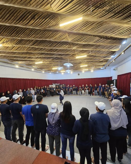 𝗮𝗻𝘁𝗶 𝗲𝗻𝗰𝗼𝗸 𝗽𝗲𝗴𝗲𝗹 𝗹𝗶𝗻𝘂

Banyak dari kita yang masih saja sering mengeluhkan 𝙗𝙤𝙮𝙤𝙠 nya kambuh nyeri, mudah letih dan bahkan hingga mengganggu mobilitas kegiatan sehari-hari.

Bukan mustahil hal tersebut disebabkan karena kebiasaan duduk dalam waktu yang lama, menghadap ke laptop dan telah berlangsung bertahun-tahun, yang umumnya menjangkit pekerja kantoran maupun pelajar-pelajar yang kurang 𝙖𝙬𝙖𝙧𝙚 terhadap kesehatan jangka panjangnya.

Kiranya perlu untuk rutin melakukan 𝙤𝙪𝙩𝙞𝙣𝙜, 𝙜𝙖𝙩𝙝𝙚𝙧𝙞𝙣𝙜 maupun 𝙩𝙧𝙖𝙞𝙣𝙞𝙣𝙜 sebagai upaya peremajaan 𝙢𝙤𝙤𝙙 dan meningkatkan kebugaran tubuh, kami, The Alit Indonesia dengan senang hati membantu kebutuhan-kebutuhan kita semua.

Hubungi kami via DM atau tinggalkan pesan Whatsapp Customer Care kami di 0857-9023-0222 atau 0812-3130-1195 untuk penawaran dan pelayanan terbaik kami.

❤️