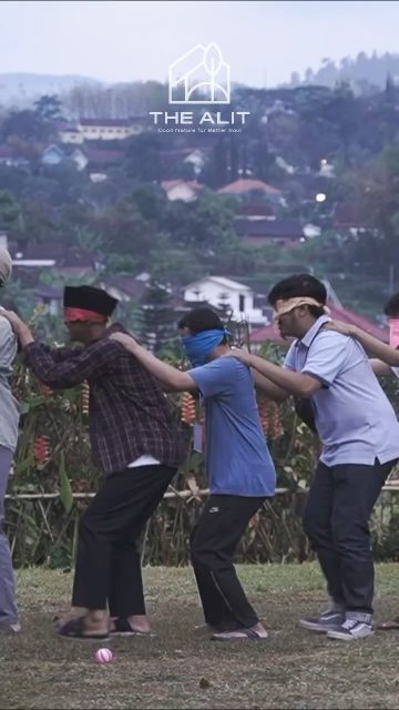 𝙜𝙖𝙩𝙝𝙚𝙧𝙞𝙣𝙜 𝙖𝙣𝙙 𝙩𝙧𝙖𝙞𝙣𝙞𝙣𝙜 𝙨𝙝𝙤𝙪𝙡𝙙 𝙗𝙚 𝙢𝙚𝙢𝙤𝙧𝙖𝙗𝙡𝙚

berkumpul…mengikuti pelatihan…maupun sebuah pernikahan merupakan momen berharga yang selalu diupayakan sebaik mungkin oleh @inaayandramanagement di 𝙫𝙚𝙣𝙪𝙚 yang mengutamakan kenyamanan tamu, tidak hanya individual namun juga tamu berkelompok, @thealit.id 

seperti halnya Face to Face, sebuah acara yang diadakan oleh Ruang Muslim Indonesia.
mereka merasakan kenyamanan sepanjang acara.

❤️